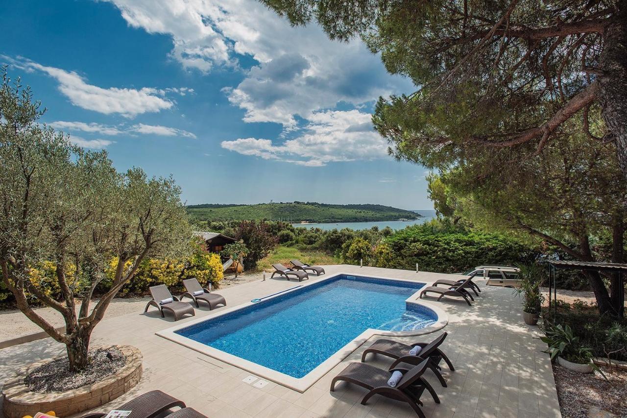 Villa Mima Баньоле Екстериор снимка